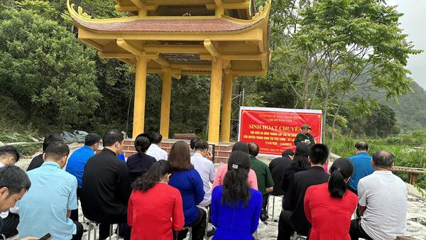 Chi bộ Dân Vận tổ chức sinh hoạt chuyên đề Tìm hiểu truyền thống 86 năm thành lập Chi bộ Đảng đầu tiên huyện Tràng Định